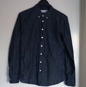 Everlane chambray dress shirt